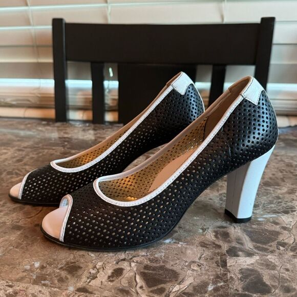 Taryn Rose Leather Heels Napa Mesh Open Toe Spectator US 8 EUR 38.5​ - Picture 9 of 10